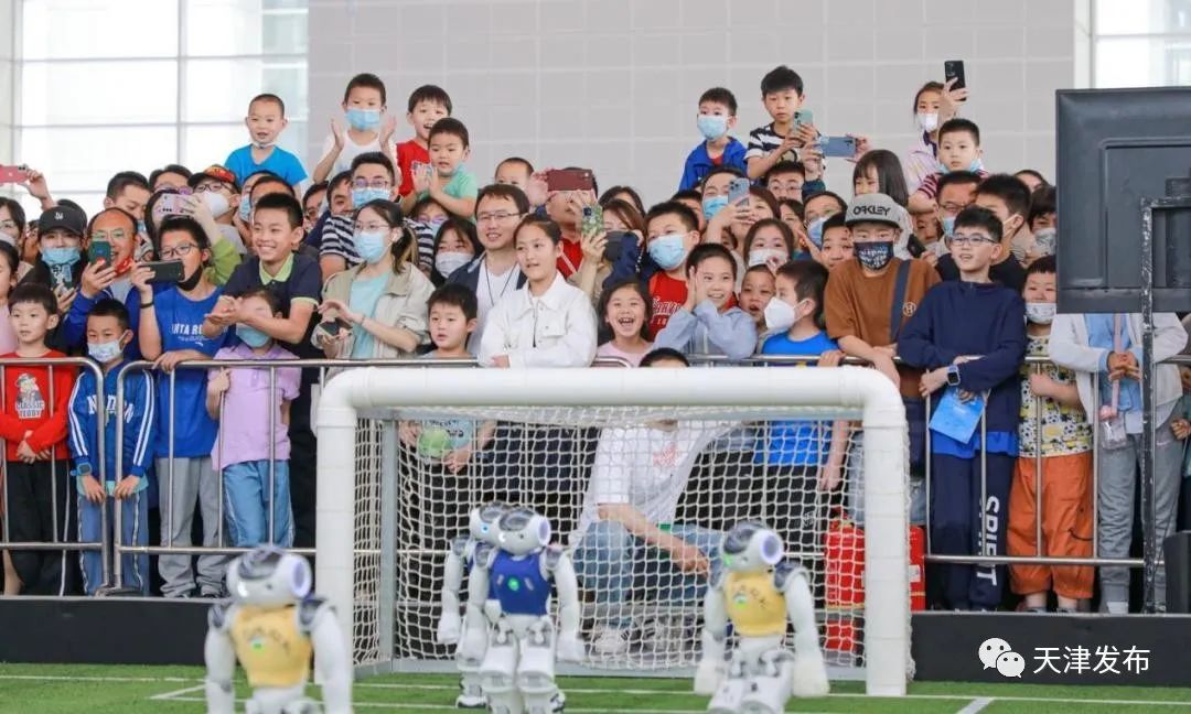 赛地聚焦:足总杯转会期热度飙升,波士顿凯尔特人单刀错失,管理层满意,年轻球员得到机会的简单介绍-乐动体育app