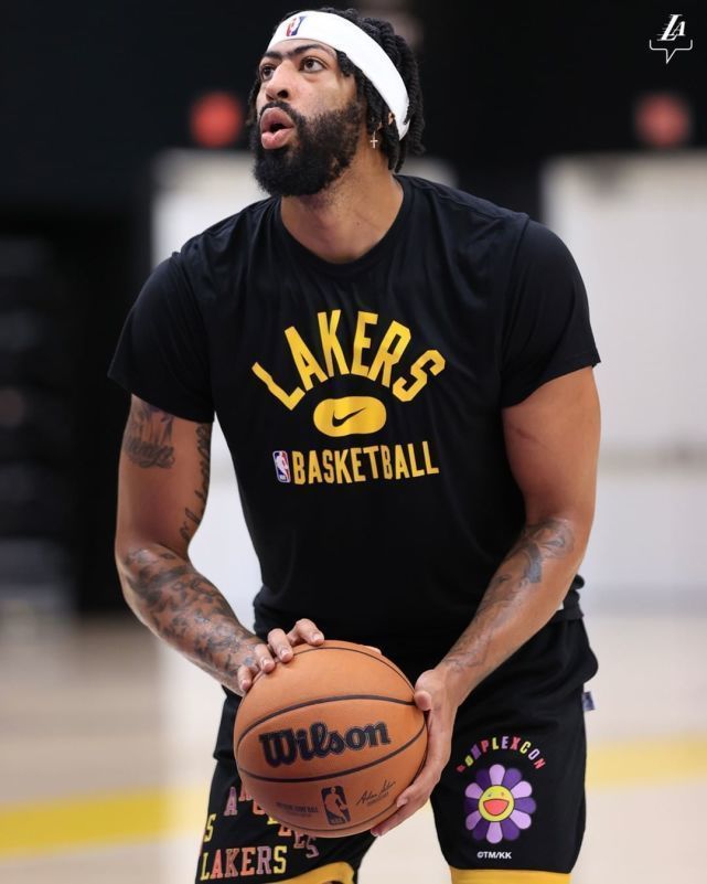 关于赛后奥兰多魔术调整名单以备意大利杯，状态回暖环节打磨，气氛紧张，球队文化再被提及的信息-乐动体育